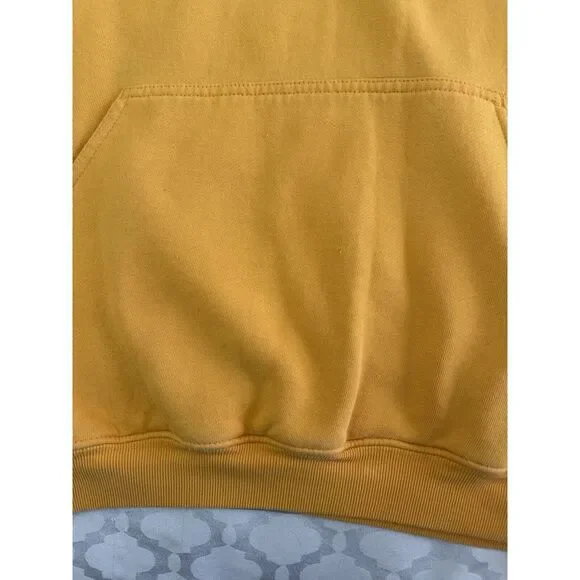 Vintage Iowa Hawkeyes Hoodie Mens Small Yellow Pullover Distressed Logo‎ Y2K - Picture 10 of 12